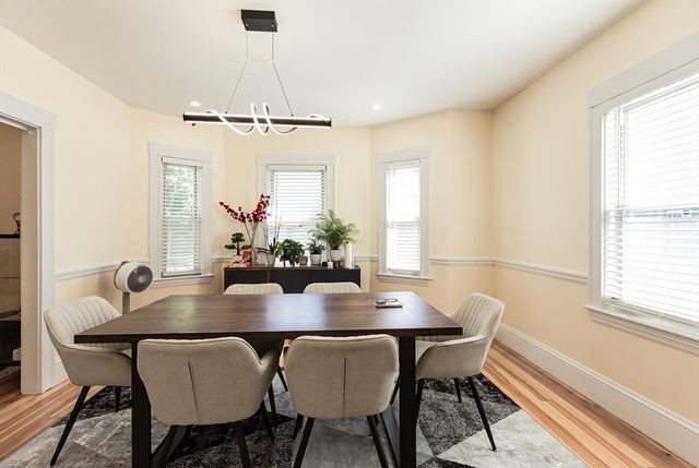78 Arnold St, Quincy, MA 02169