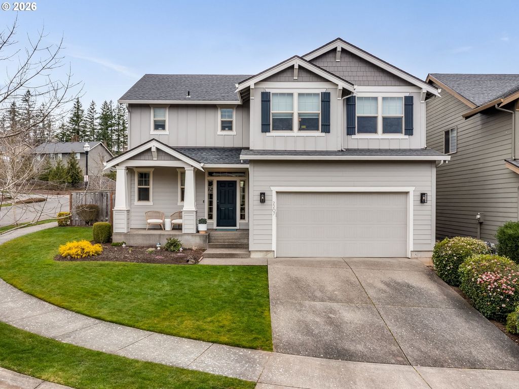 2207 Ne VERBENA Ln, Camas, WA 98607