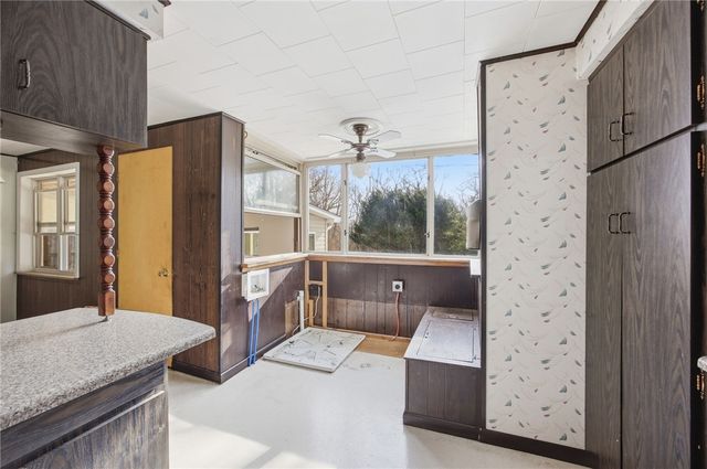 1814 5th St, New Brighton, PA 15066