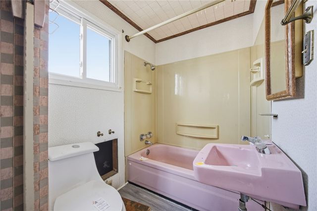 1814 5th St, New Brighton, PA 15066