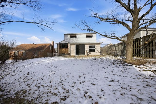 1814 5th St, New Brighton, PA 15066