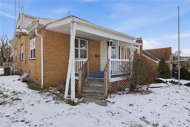 1814 5th St, New Brighton, PA 15066