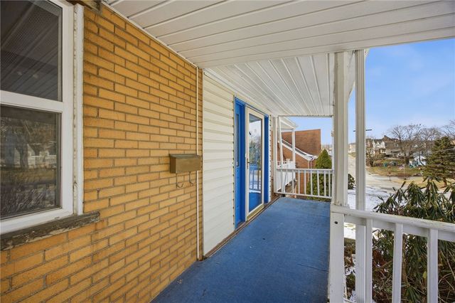 1814 5th St, New Brighton, PA 15066