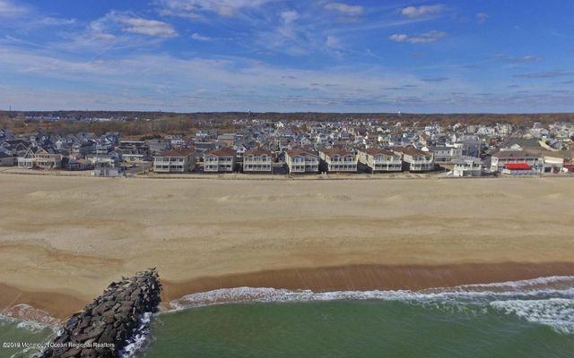 239 Beachfront 4, Manasquan, NJ 08736