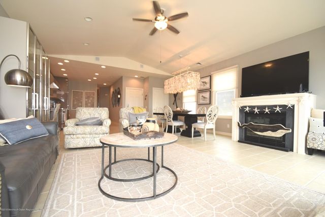 239 Beachfront 4, Manasquan, NJ 08736