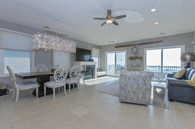 239 Beachfront 4, Manasquan, NJ 08736