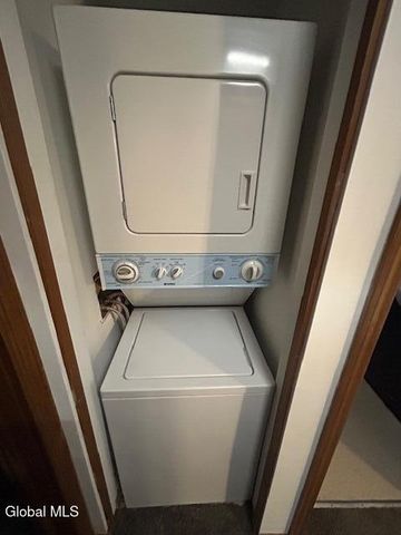 13 111th Street, Troy, NY 12182