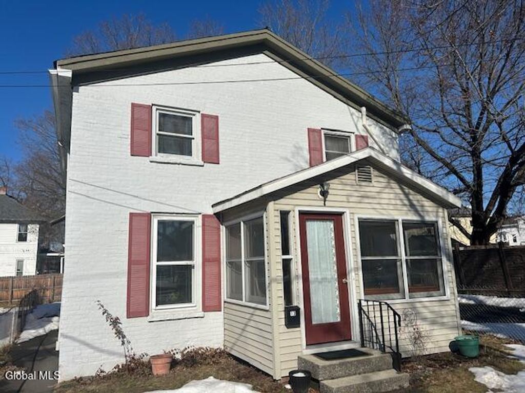 13 111th Street, Troy, NY 12182