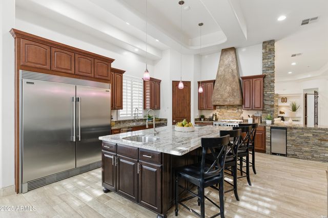 6146 E DIXILETA Drive, Cave Creek, AZ 85331