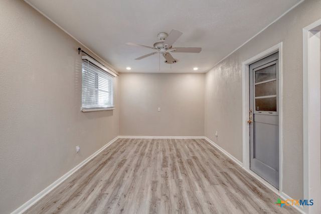 102 E Robertson Avenue, Copperas Cove, TX 76522