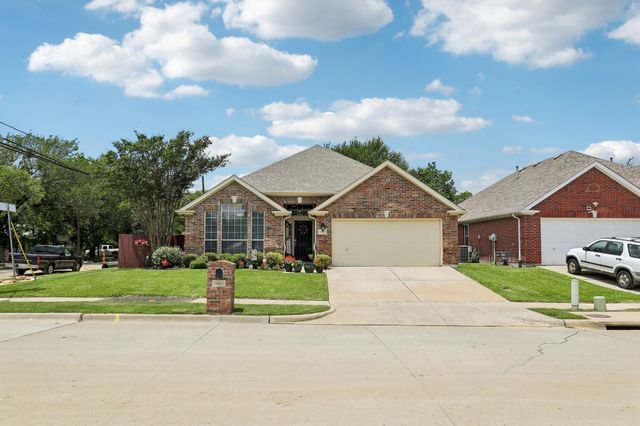 3901 Glenwyck Drive, North Richland Hills, TX 76180