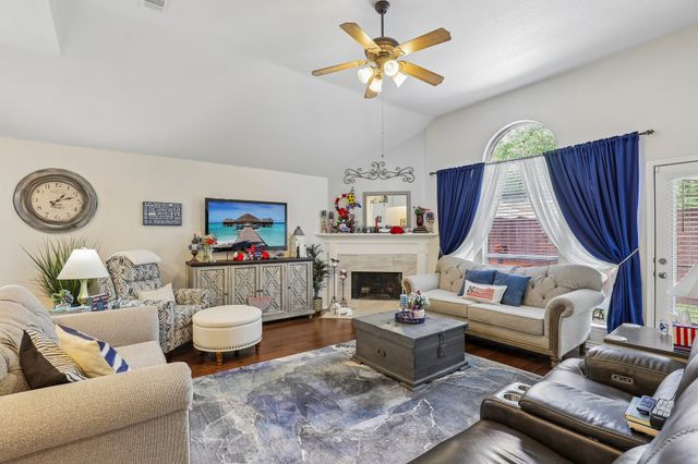 3901 Glenwyck Drive, North Richland Hills, TX 76180