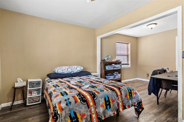 420 S Hickory Place, Broken Arrow, OK 74012
