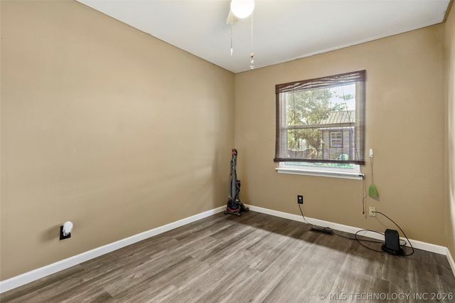420 S Hickory Place, Broken Arrow, OK 74012