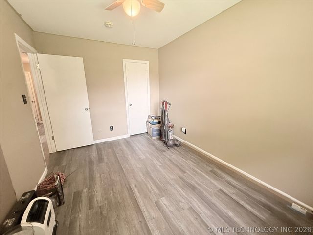 420 S Hickory Place, Broken Arrow, OK 74012