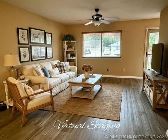 420 S Hickory Place, Broken Arrow, OK 74012