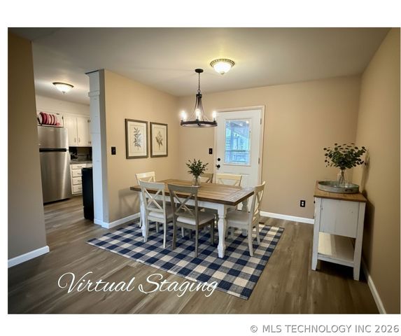 420 S Hickory Place, Broken Arrow, OK 74012
