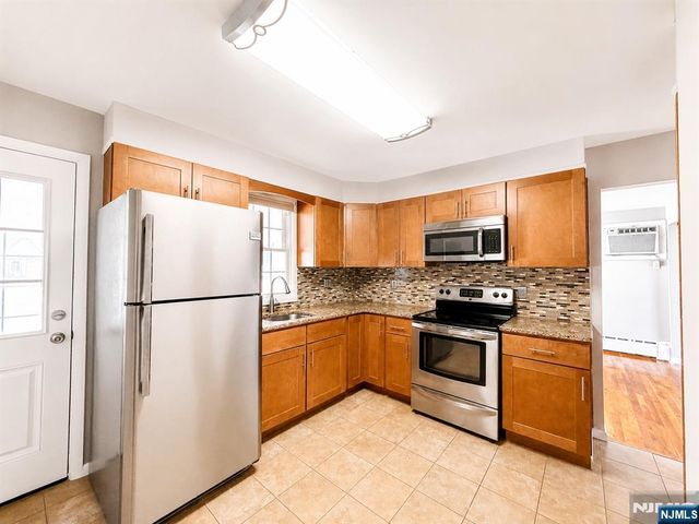 284 Eagle Street, North Arlington, NJ 07031
