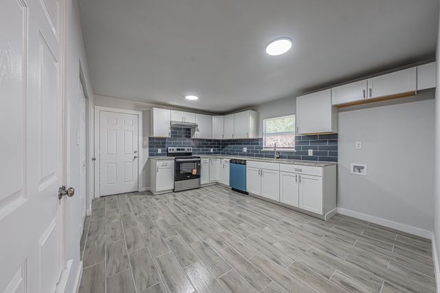 3222 Grayson Street, Fort Worth, TX 76119