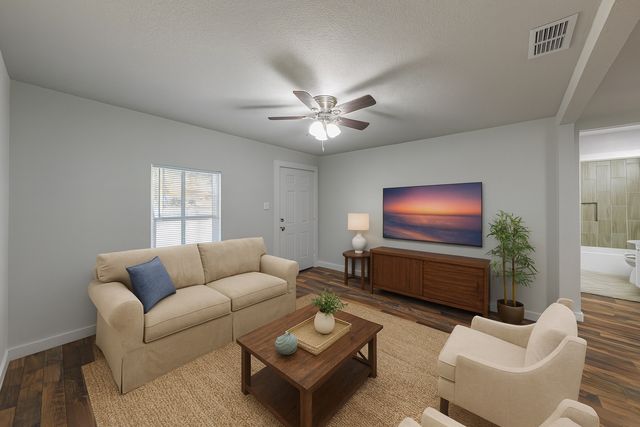 3222 Grayson Street, Fort Worth, TX 76119