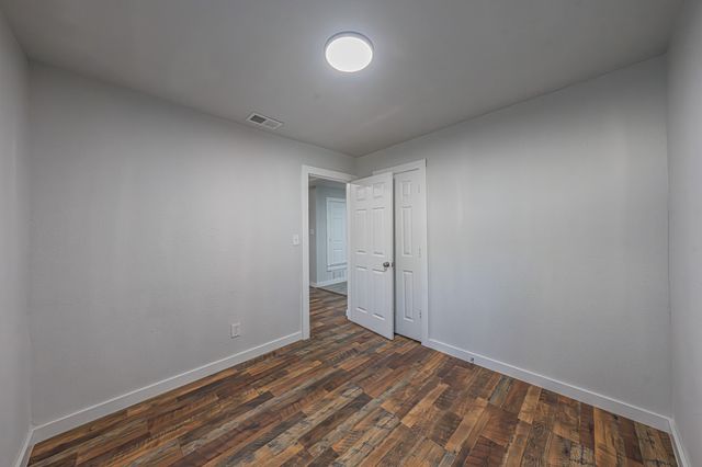 3222 Grayson Street, Fort Worth, TX 76119