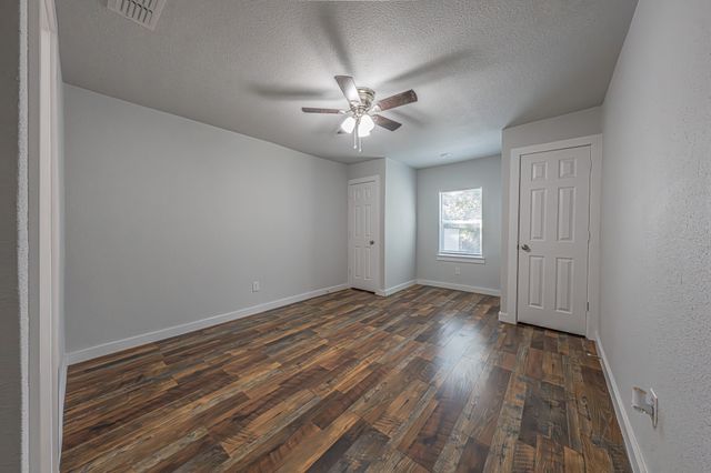 3222 Grayson Street, Fort Worth, TX 76119