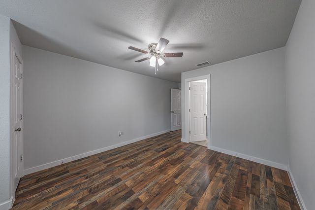 3222 Grayson Street, Fort Worth, TX 76119