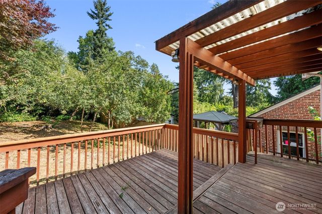 1718 NE 88th Street, Seattle, WA 98115