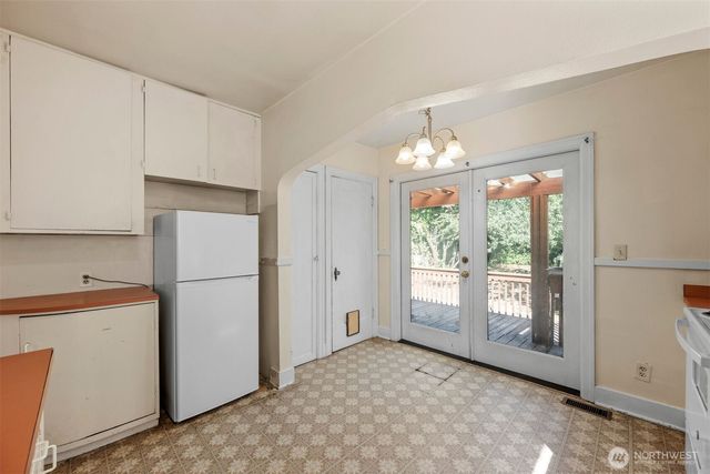 1718 NE 88th Street, Seattle, WA 98115