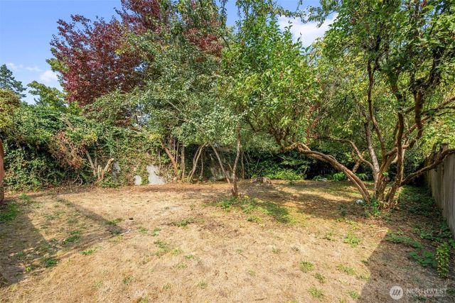 1718 NE 88th Street, Seattle, WA 98115
