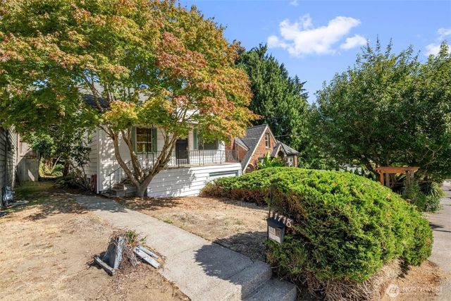 1718 NE 88th Street, Seattle, WA 98115