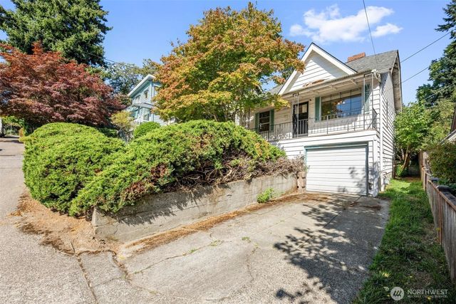 1718 NE 88th Street, Seattle, WA 98115