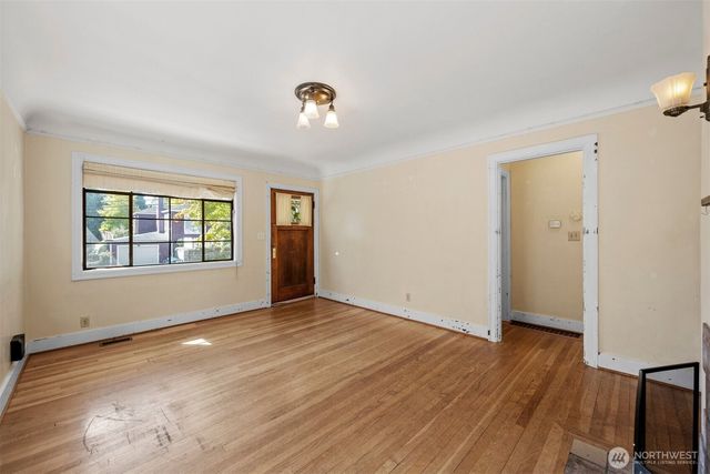1718 NE 88th Street, Seattle, WA 98115