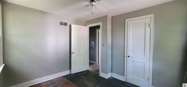 752 H C Mathis Drive, Paducah, KY 42001