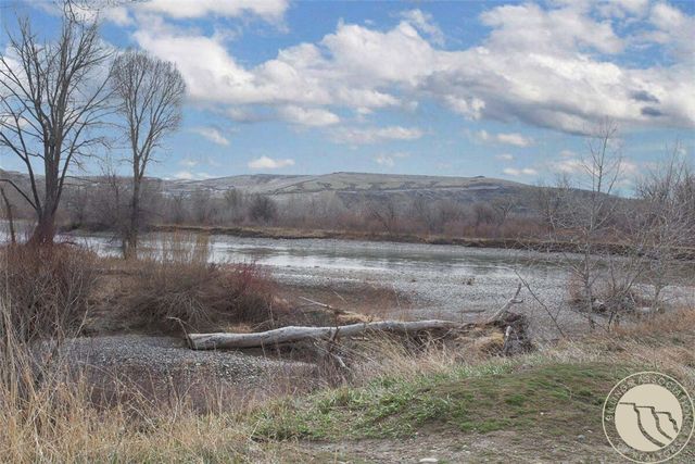 1904 Songbird Drive, Billings, MT 59101