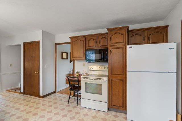 633 Fairfield Street, Manchester, NH 03104