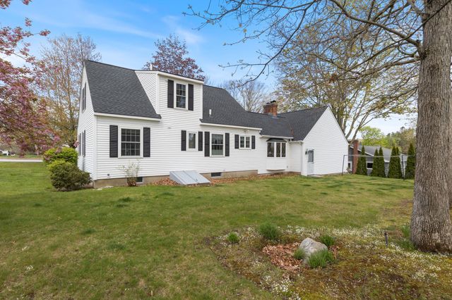 633 Fairfield Street, Manchester, NH 03104