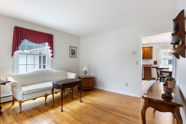 633 Fairfield Street, Manchester, NH 03104