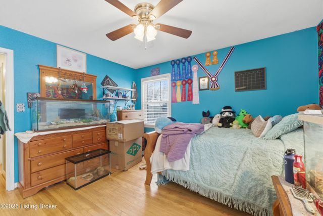 2103 Ann Marie Dr, Jeffersontown, KY 40299