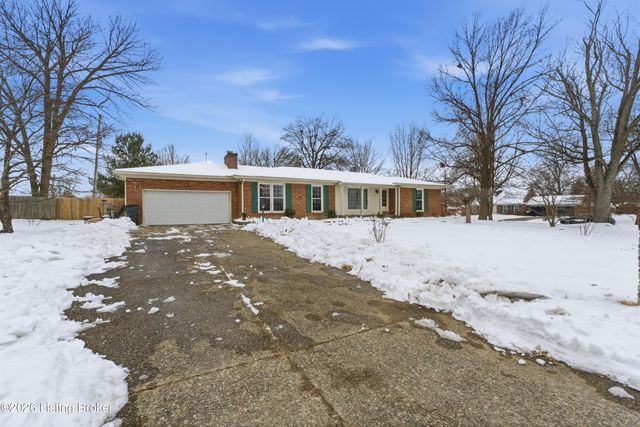 2103 Ann Marie Dr, Jeffersontown, KY 40299