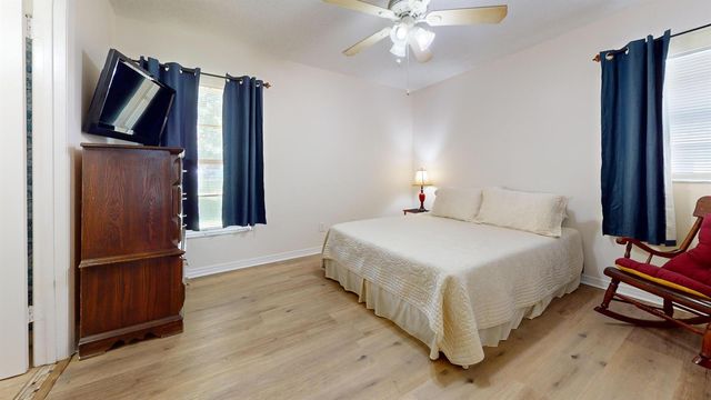 7402 Lakeland Boulevard, Fort Pierce, FL 34951