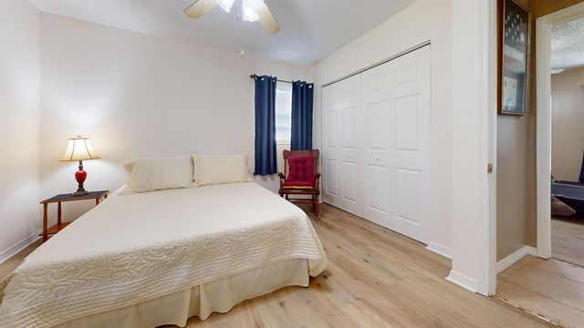 7402 Lakeland Boulevard, Fort Pierce, FL 34951