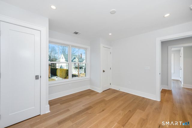 32 Relihan Road, Darien, CT 06820