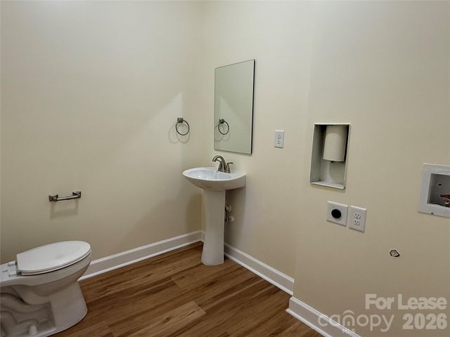 7045 Somerset Springs Drive F, Charlotte, NC 28262