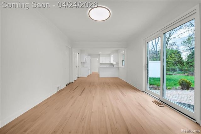 30149 Buckingham Street, Livonia, MI 48154