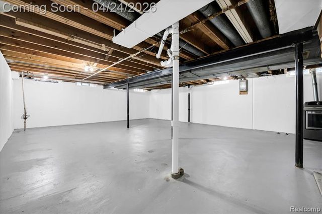 30149 Buckingham Street, Livonia, MI 48154