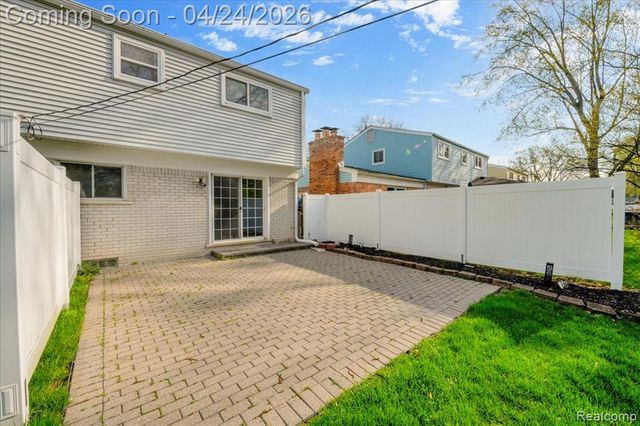 30149 Buckingham Street, Livonia, MI 48154