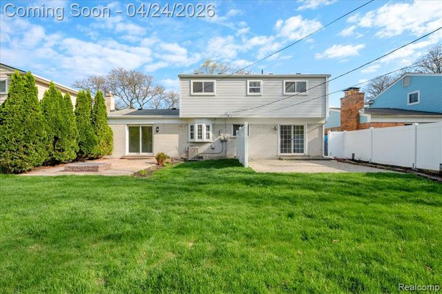 30149 Buckingham Street, Livonia, MI 48154