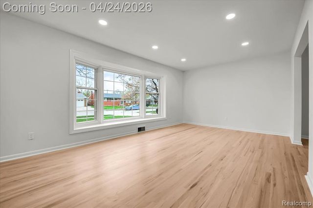 30149 Buckingham Street, Livonia, MI 48154