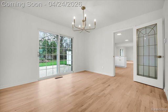 30149 Buckingham Street, Livonia, MI 48154